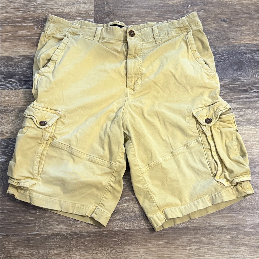 American Eagle Outfitters Khaki Cargo Shorts